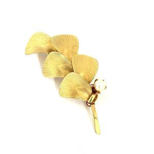 Vintage PPC 12kt gold filled leaf branch brooch with faux pearl